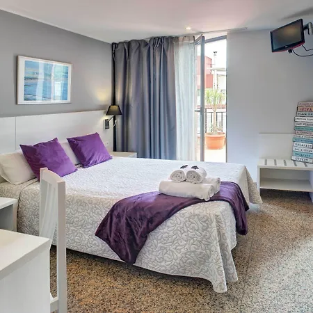 Nuevo Triunfo Barcelone