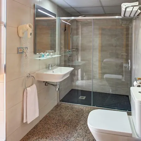 Hotel Nuevo Triunfo 2*