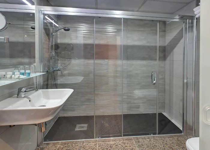 Nuevo Triunfo Szálloda 2*