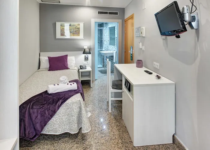 Nuevo Triunfo Hotel 2*